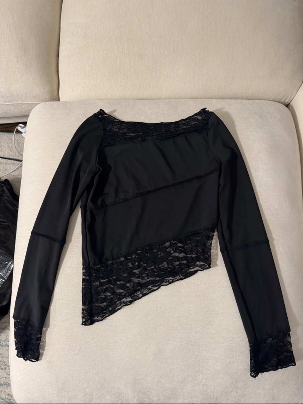 Y2K BLACK LACE LONG SLEEVE TOP